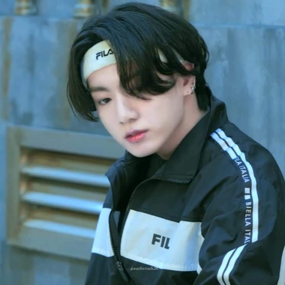 V LIVE