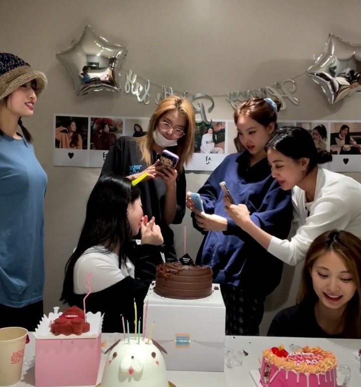V Live V Live