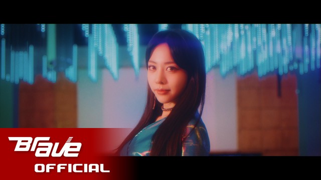 브레이브걸스(Brave Girls) - Pool Party (Feat. 이찬 of DKB) MV