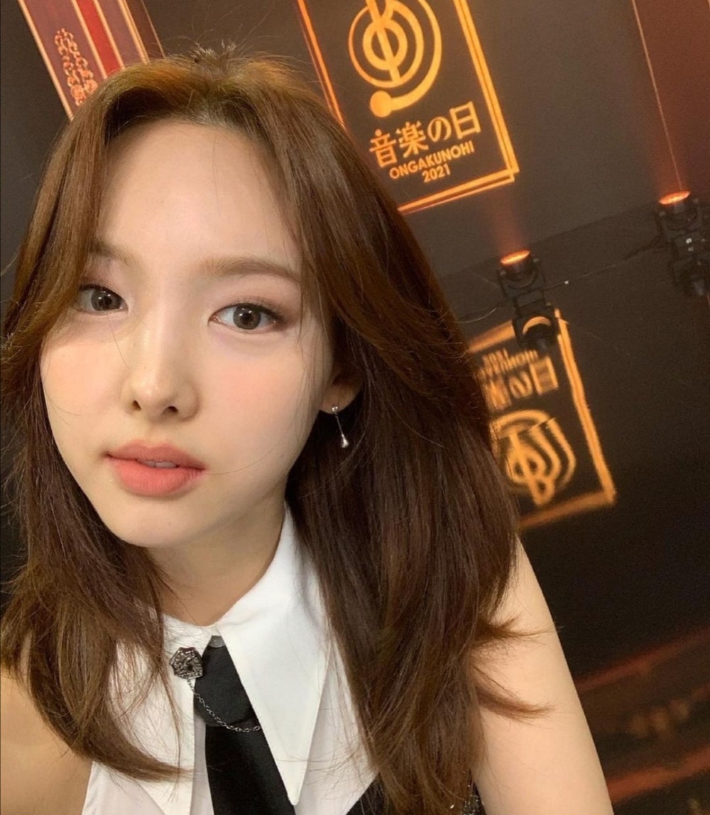 V Live