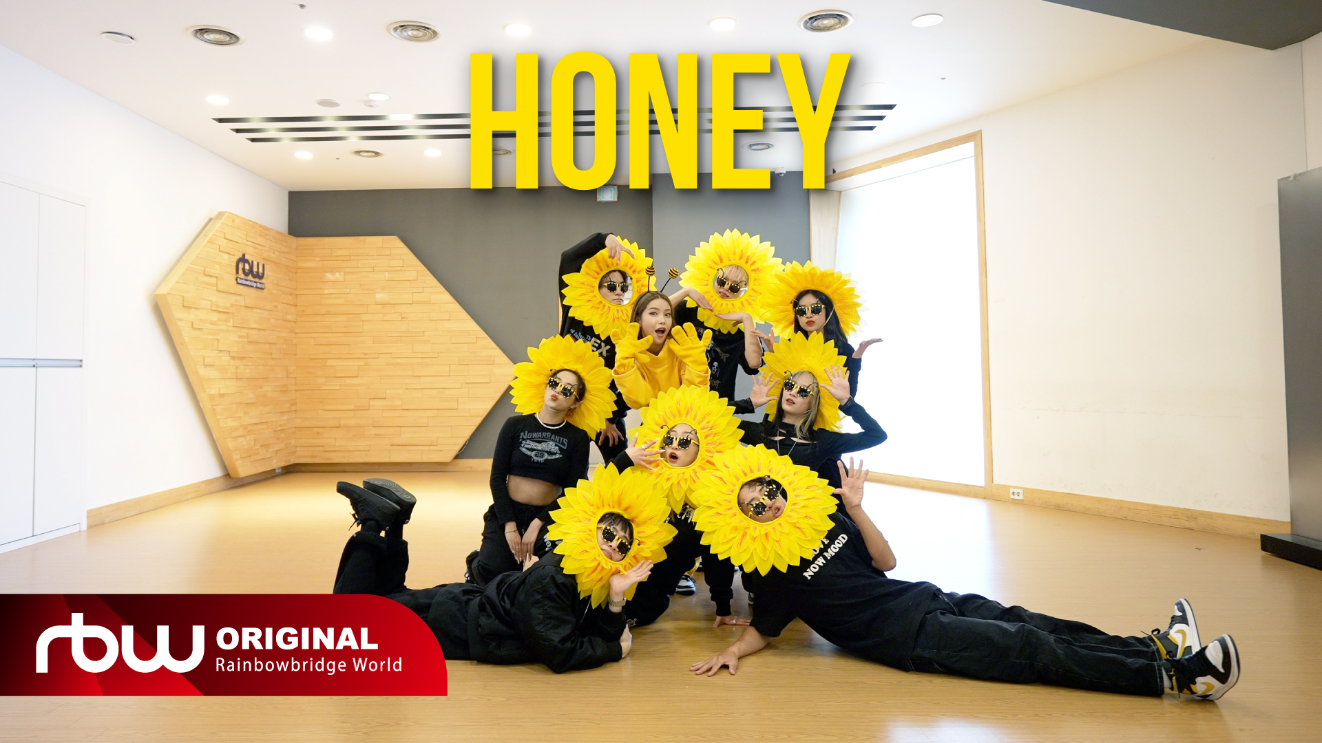 [솔라] ‘꿀 (HONEY)’ 안무영상 | HONEY BEE ver 🐝🍯