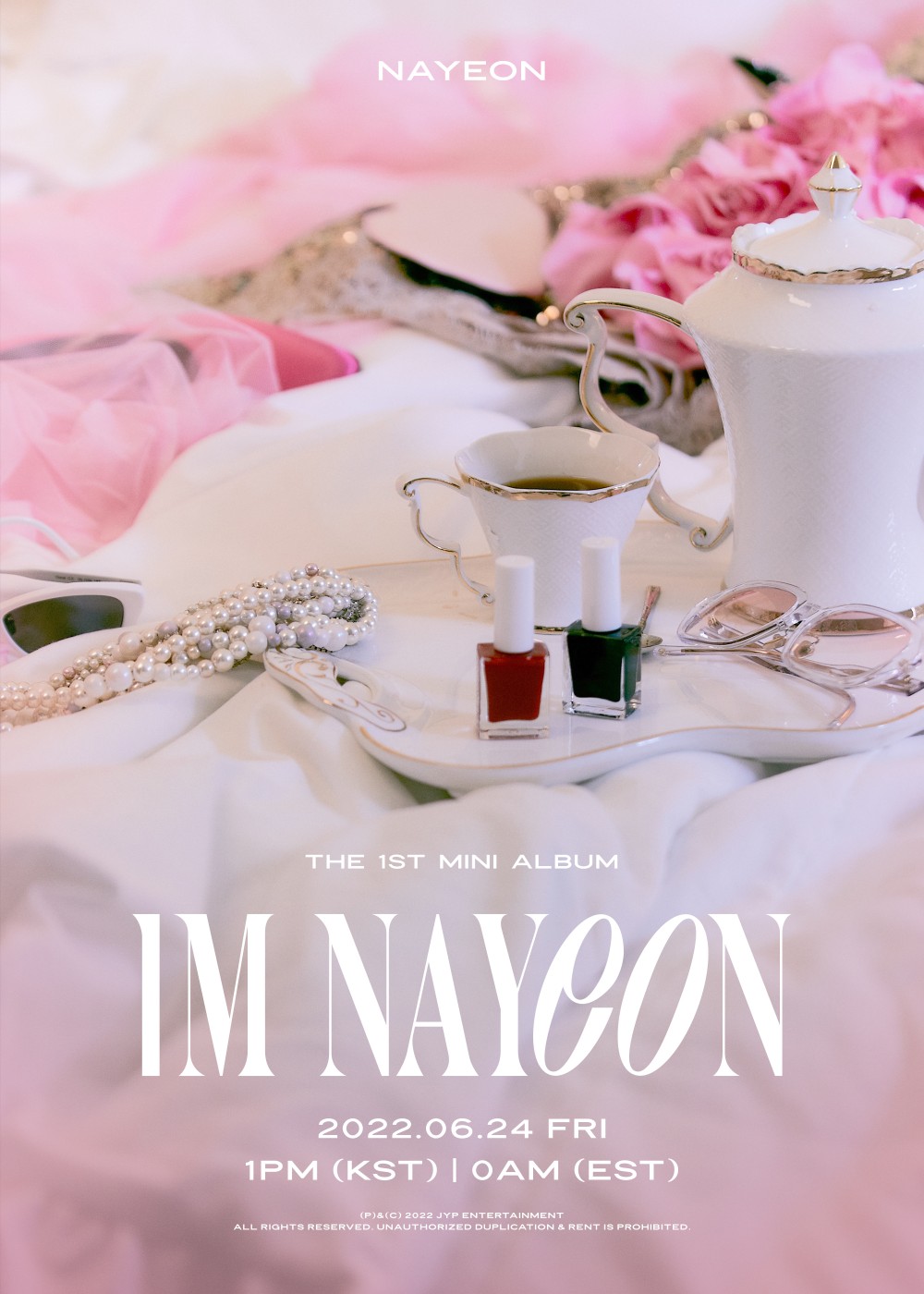 NAYEON The 1st Mini Album "IM NAYEON"